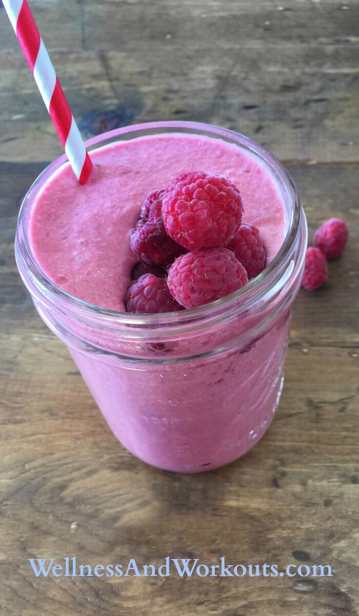 I love this healthy coconut milk smoothie! Great to have for breakfast for weight loss, even if you have adrenal fatigue. Works well on a low carb high fat / keto diet, too.